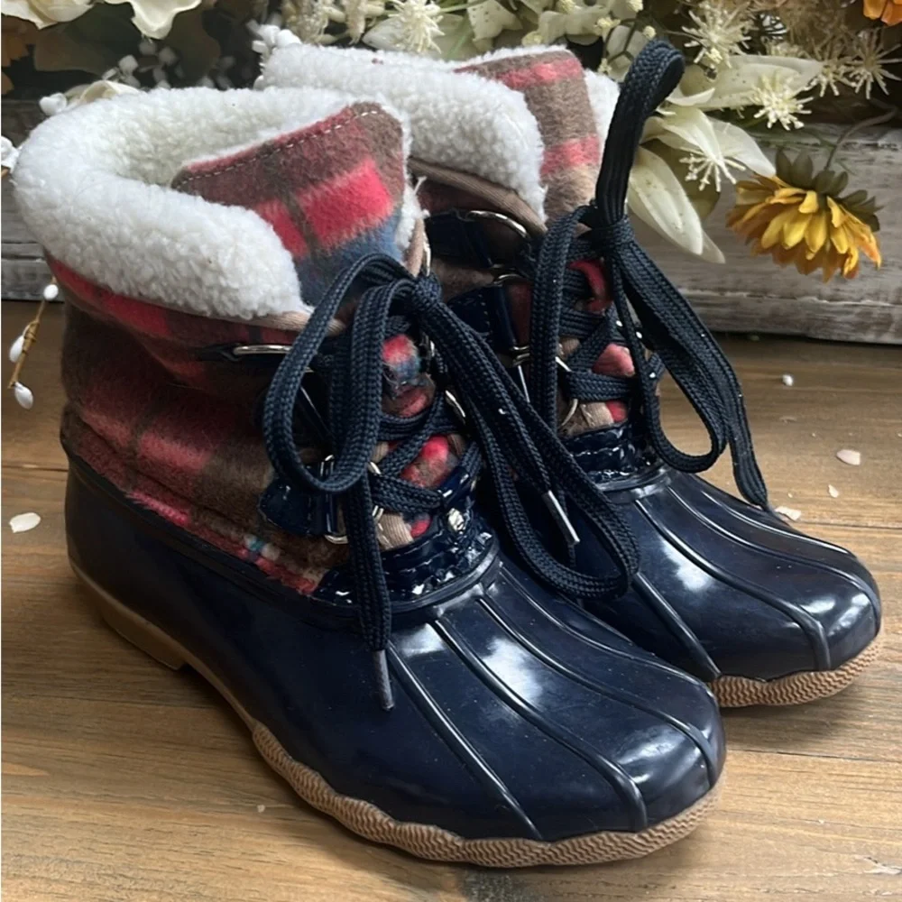 Girls size 13 rock candy boots